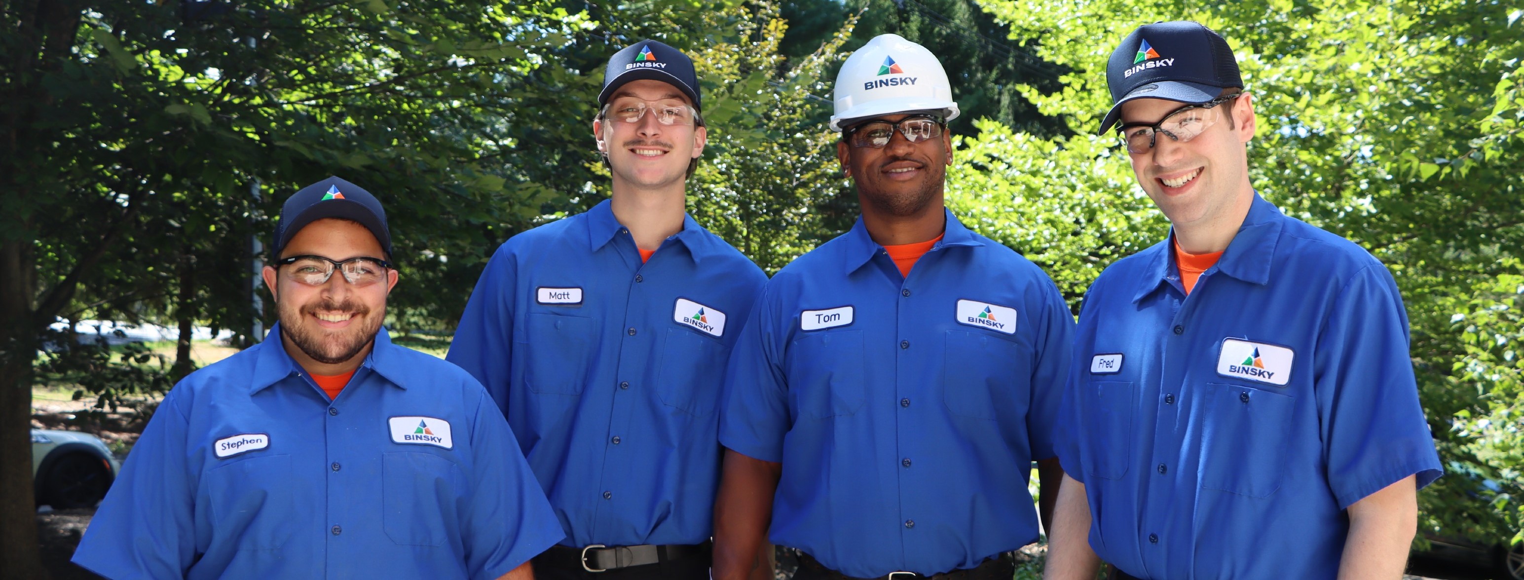 Group of Binsky technicians standing together